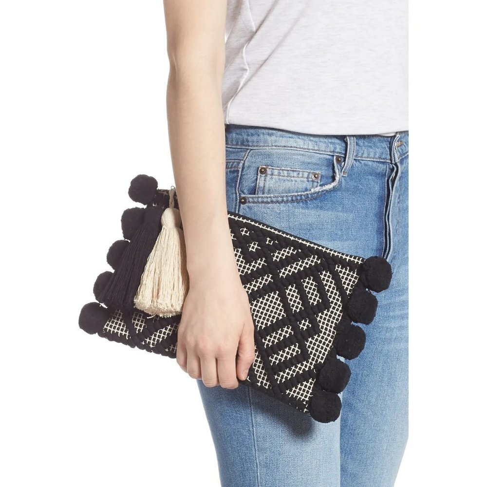 SHIRALEAH Willa Zip Pouch Bag